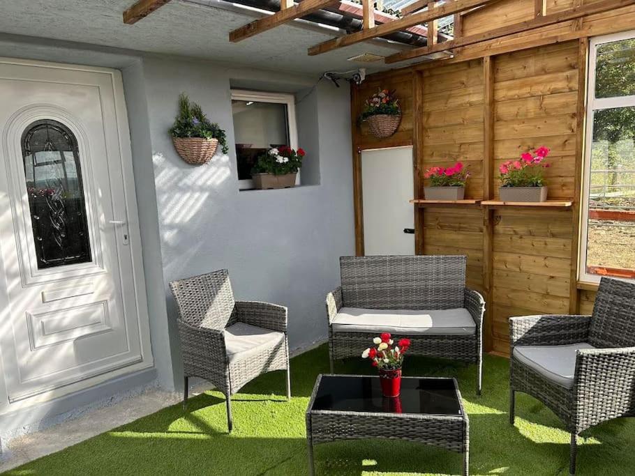 Stardust Getaway Tiny-Home E32Ak40 Piltown 외부 사진